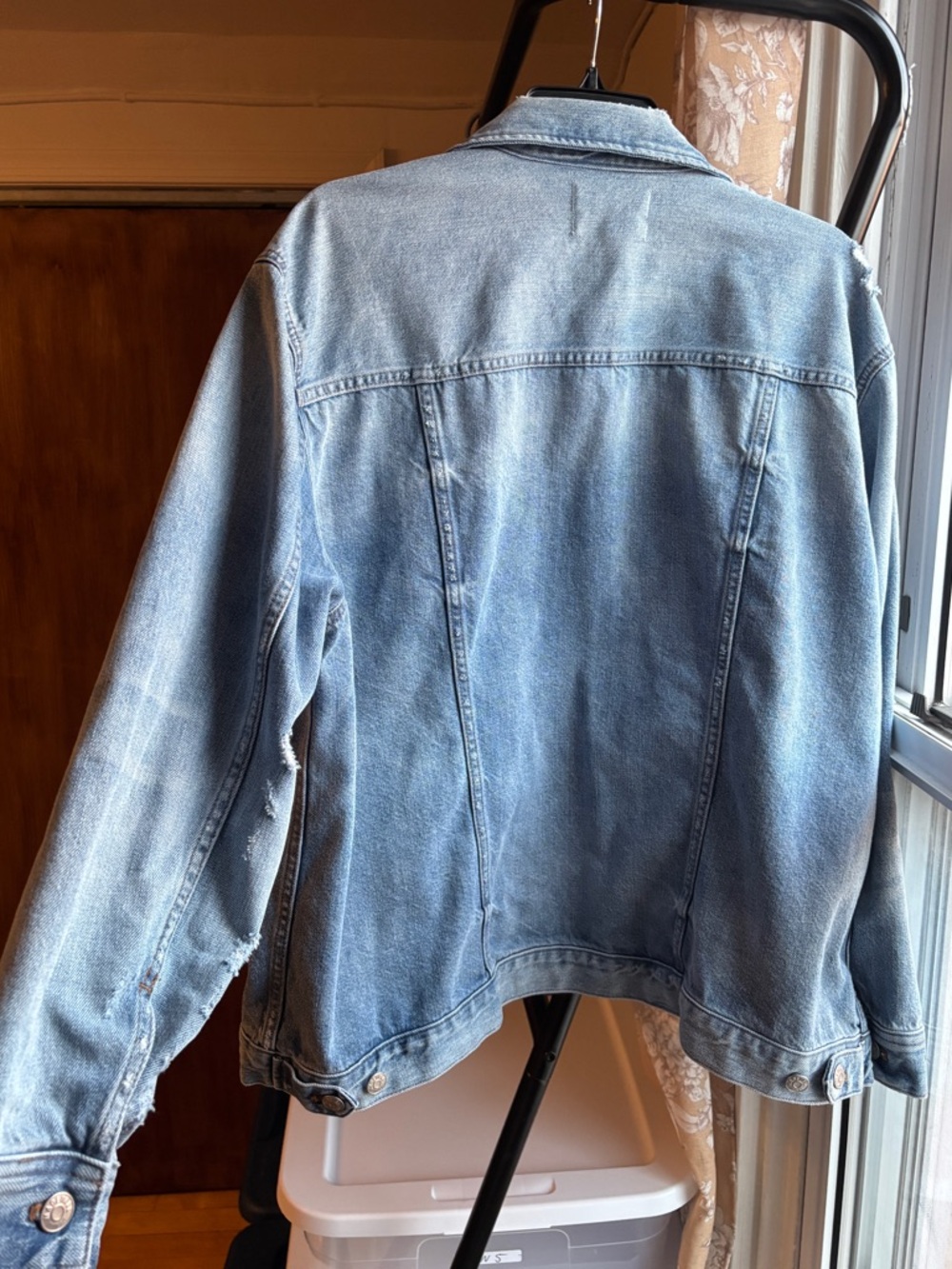 EUC Madewell Oversized Blue Jean Jacket | Distressed Denim | Women’s Plus 1X - Picture 4 of 16
